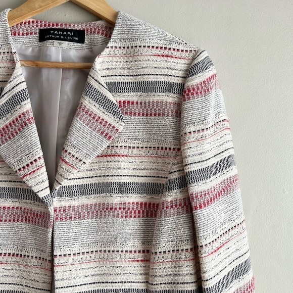 NWT Tahari ASL Open Front Striped Tweed Blazer Jacket in Cream, Size 14 - Picture 4 of 12